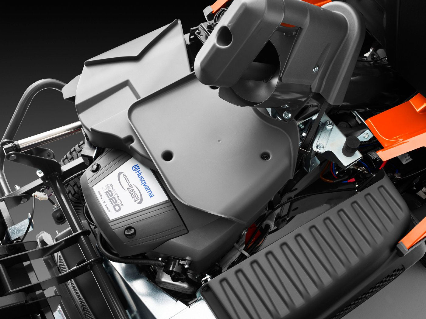 Husqvarna Profi Allrad-Frontmäher RC 320Ts AWD - Grundgerät ohne Mähdeck - Modell 2025