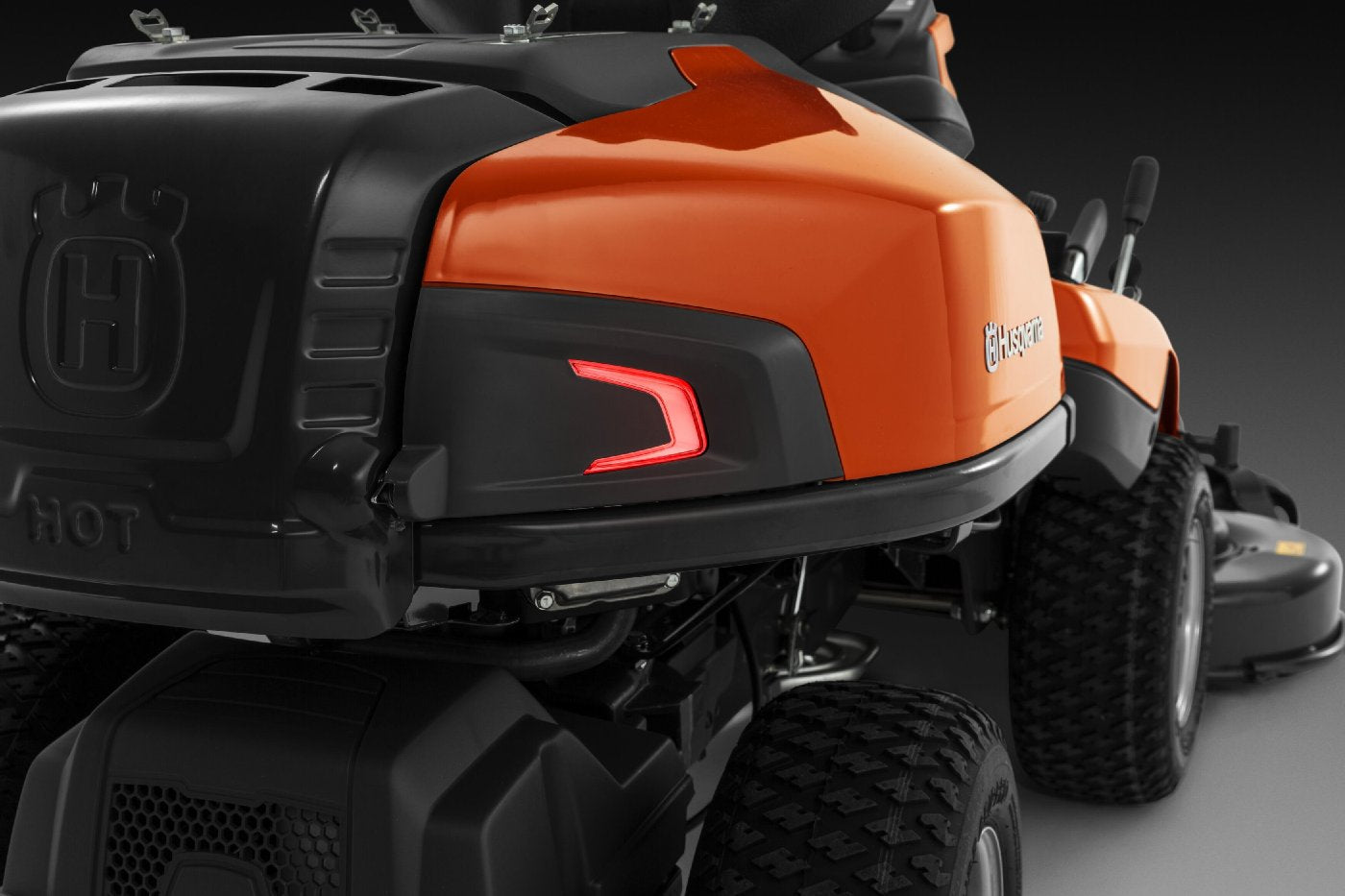 Husqvarna Profi Allrad-Frontmäher R 316TX AWD - Grundgerät ohne Mähwerk - Modell 2025