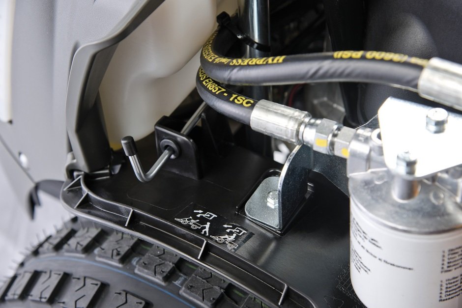 Stiga Frontmäher Park Pro 900 AWX - Grundgerät ohne Mähwerk - Modell 2025