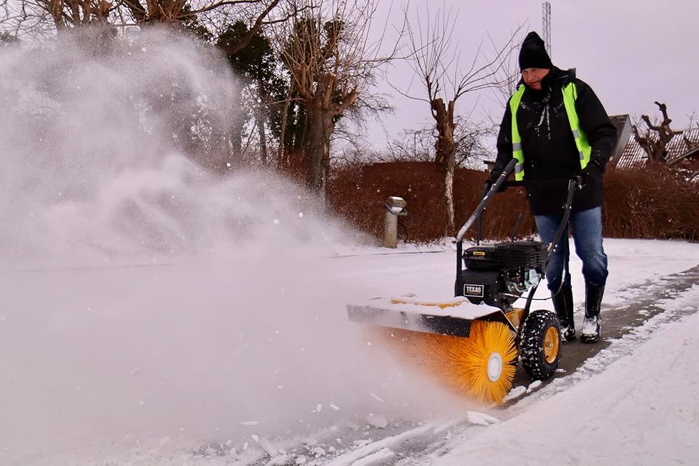 Kehrmaschinen für Schmutz und Schnee