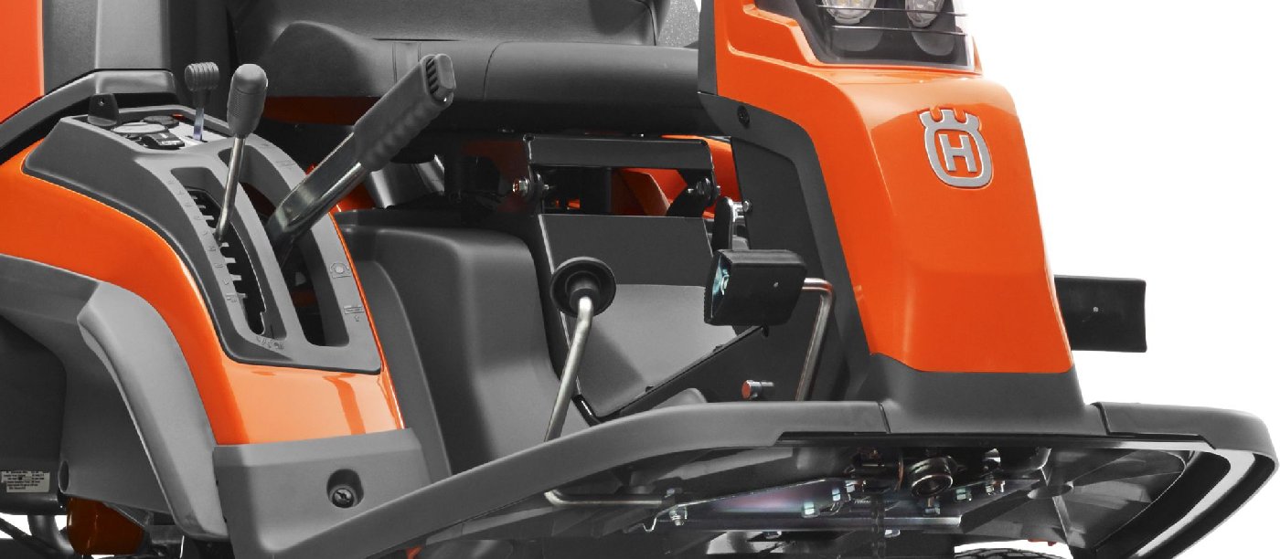 Husqvarna Profi Frontmäher RC 318T - Grundgerät ohne Mähdeck - Modell 2025