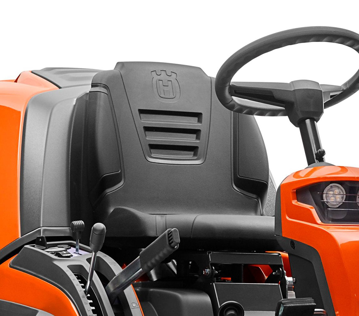 Husqvarna Profi Allrad-Frontmäher RC 320Ts AWD - Grundgerät ohne Mähdeck - Modell 2025