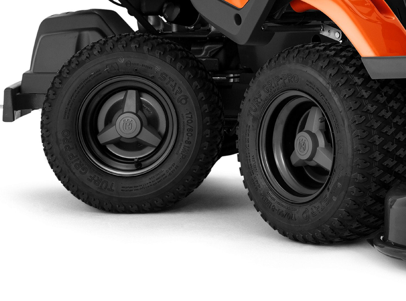 Husqvarna Profi-Frontmäher R 216TC AWD mit 103 cm Mähdeck Limited Edition Modell 2025