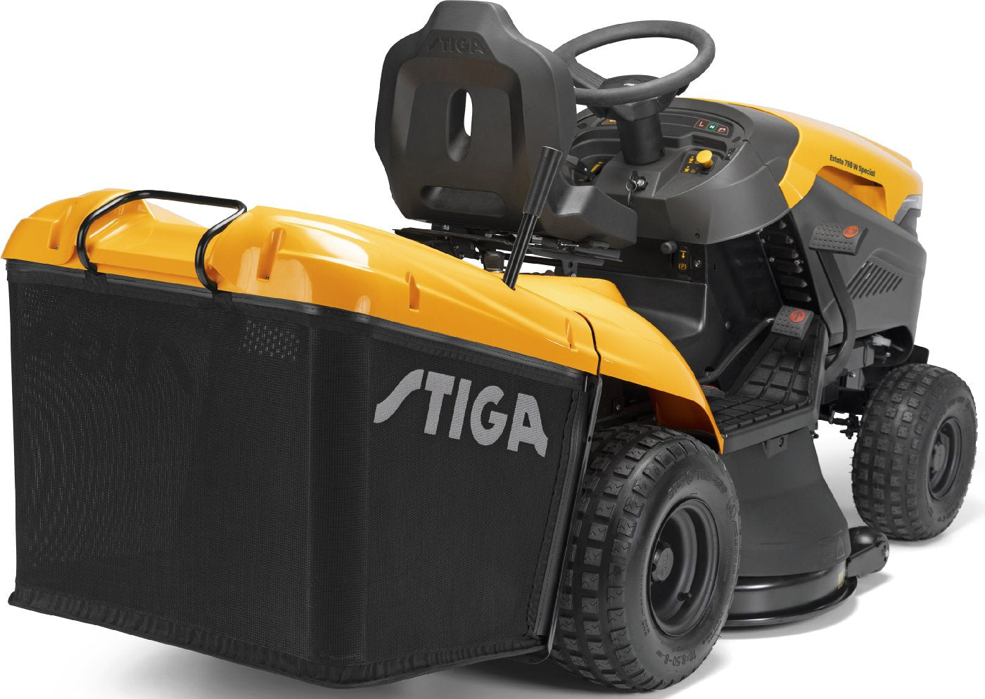 Stiga Rasentraktor Estate 798 W Special HONDA Winterpaket mit 120 cm Schneeschild, PTO-Kit und Schneeketten