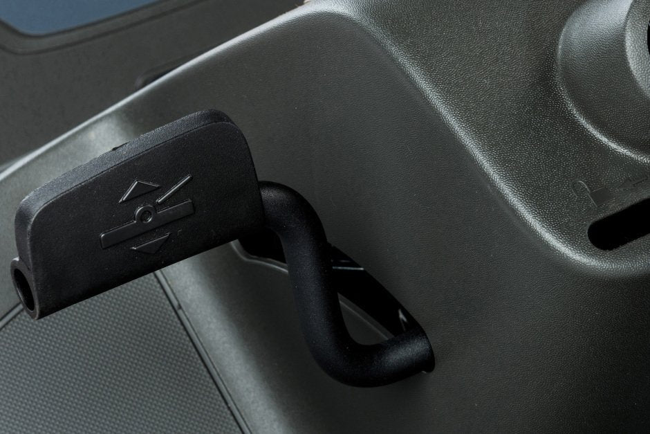 Stiga Frontmäher Park 300 - Grundgerät ohne Mähwerk - Modell 2025