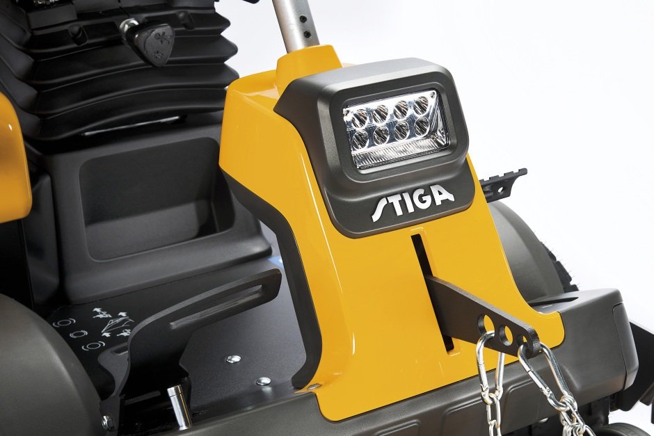 Stiga Frontmäher Park Pro 900 AWX - Grundgerät ohne Mähwerk - Modell 2025