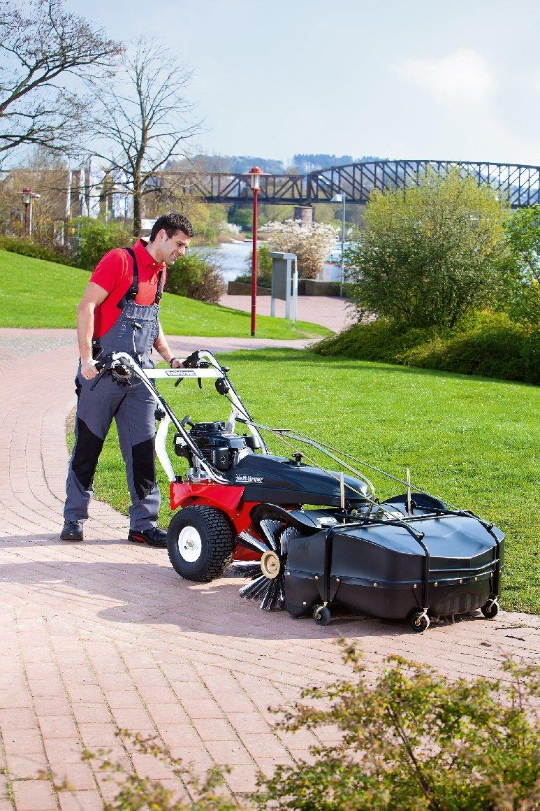 Tielbürger Schmutz- und Schneekehrmaschine tk48 hydrostat Briggs & Stratton 850 IC - Modell 2025